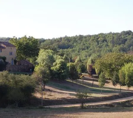 Le Nid De La Couze